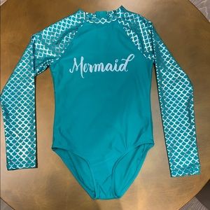 Mermaid Swimsuit Long sleeved Girls Large NWT